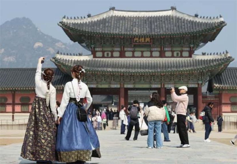 北京劝阻赴日旅游效应发酵，首尔成中国游客首选。