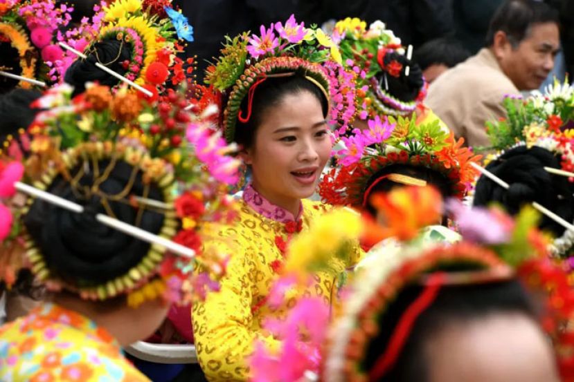蟳埔女头戴&ldquo;花园&rdquo; 。