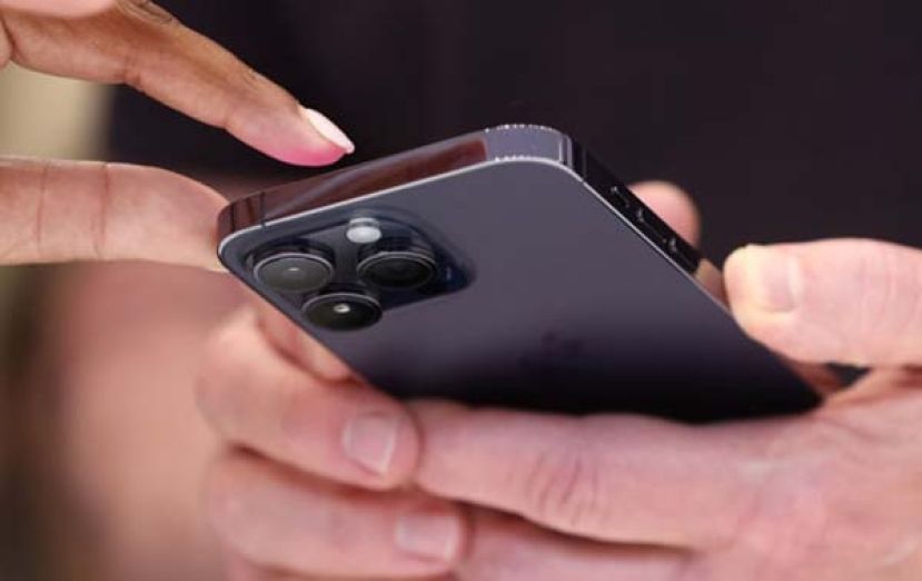 通讯部：去年逾30万违规内容遭移除，网赌诈骗占近九成。