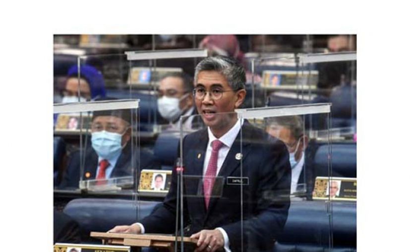 财政部长东姑扎夫鲁。