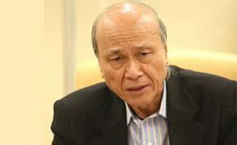 李霖泰。
