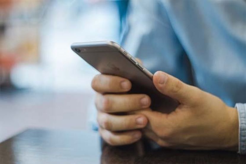  法国明年3月1日起禁止在周末和公众假期拨打促销电话。