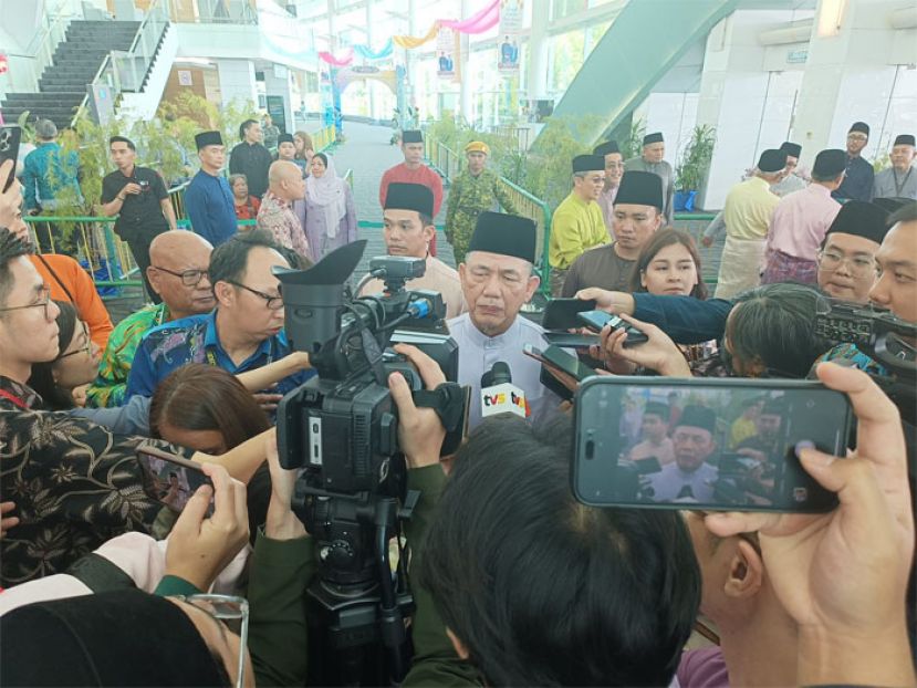 副首相：开斋节后召开会议 谈论引入与碳相关的法律