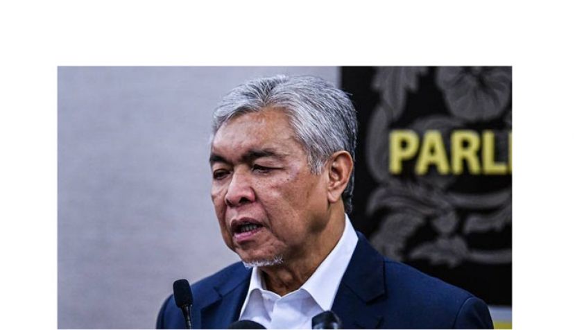 拿督斯里阿末扎希。