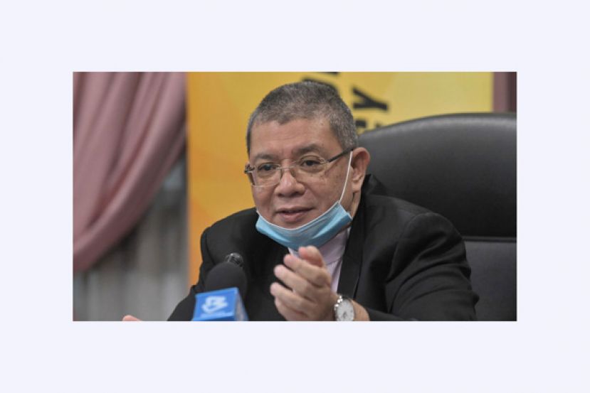 通讯及多媒体部长拿督赛夫丁阿都拉，确诊感染新冠肺炎。