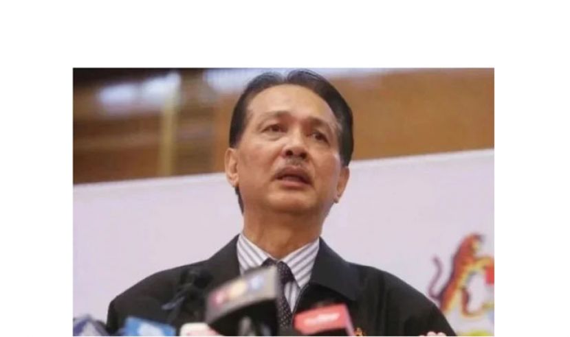 丹斯里诺希山。