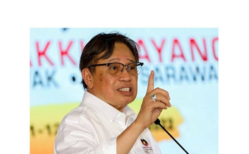 砂总理阿邦佐哈里。