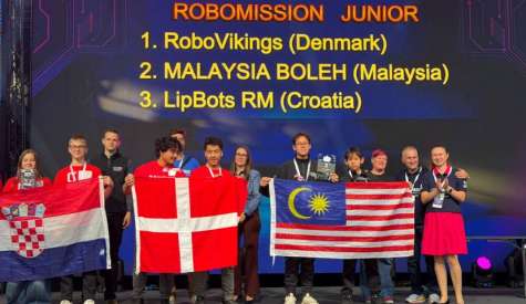 砂拉越“Malaysia Boleh”代表队勇夺克罗地亚世界机器人奥林匹克大赛全球第二名  砂拉越青年才俊张正一与张正士勇创佳绩为马来西亚争光