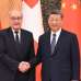 中共党外人士座谈会     习近平：越是长期执政越要居安思危