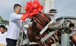 餐桌上的泾源风物诗:一块黄牛肉的乡野与醇厚