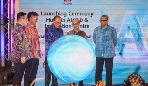 安华：大马欢迎外国投资　惟不放弃关键主导权