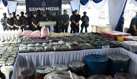 大马警方侦破跨国炼毒案 起获总值24亿毒品及原料